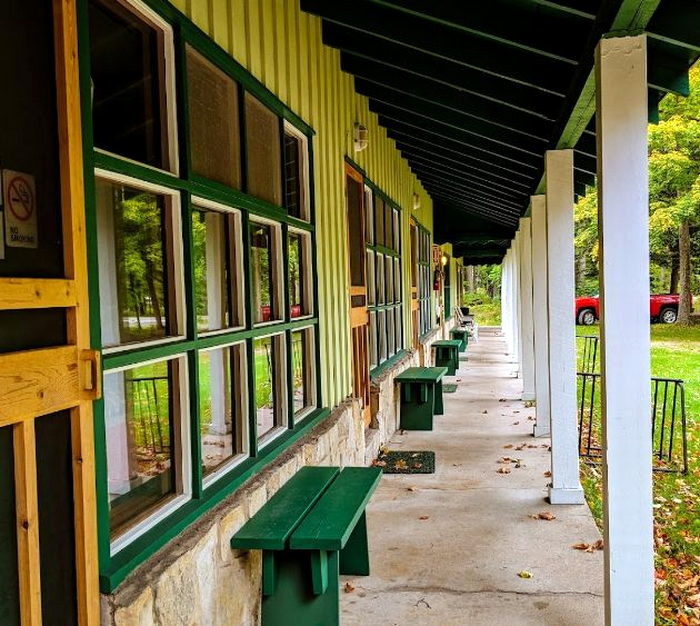 Duneswood Resort (Glen Lake Motel, Sleeping Bear Motel) - From Web Listing (newer photo)